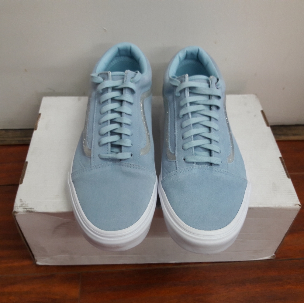 vans - Picture 4 of 4